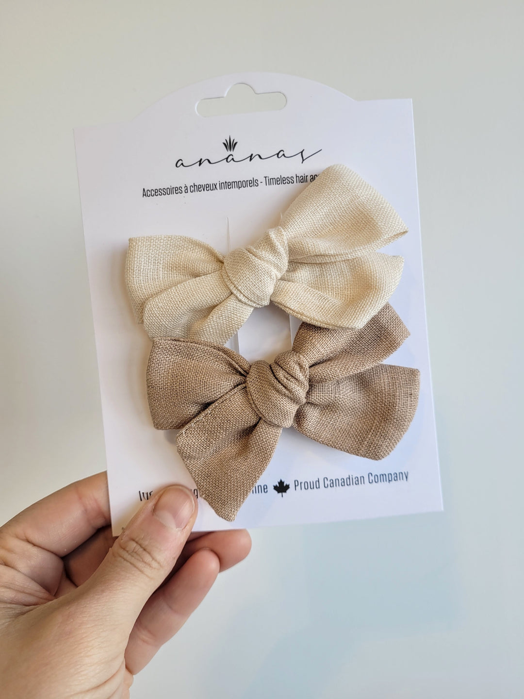 Ensemble de deux boucles de lin ivoire et beige pour fille produit québécois Mlle et Coco