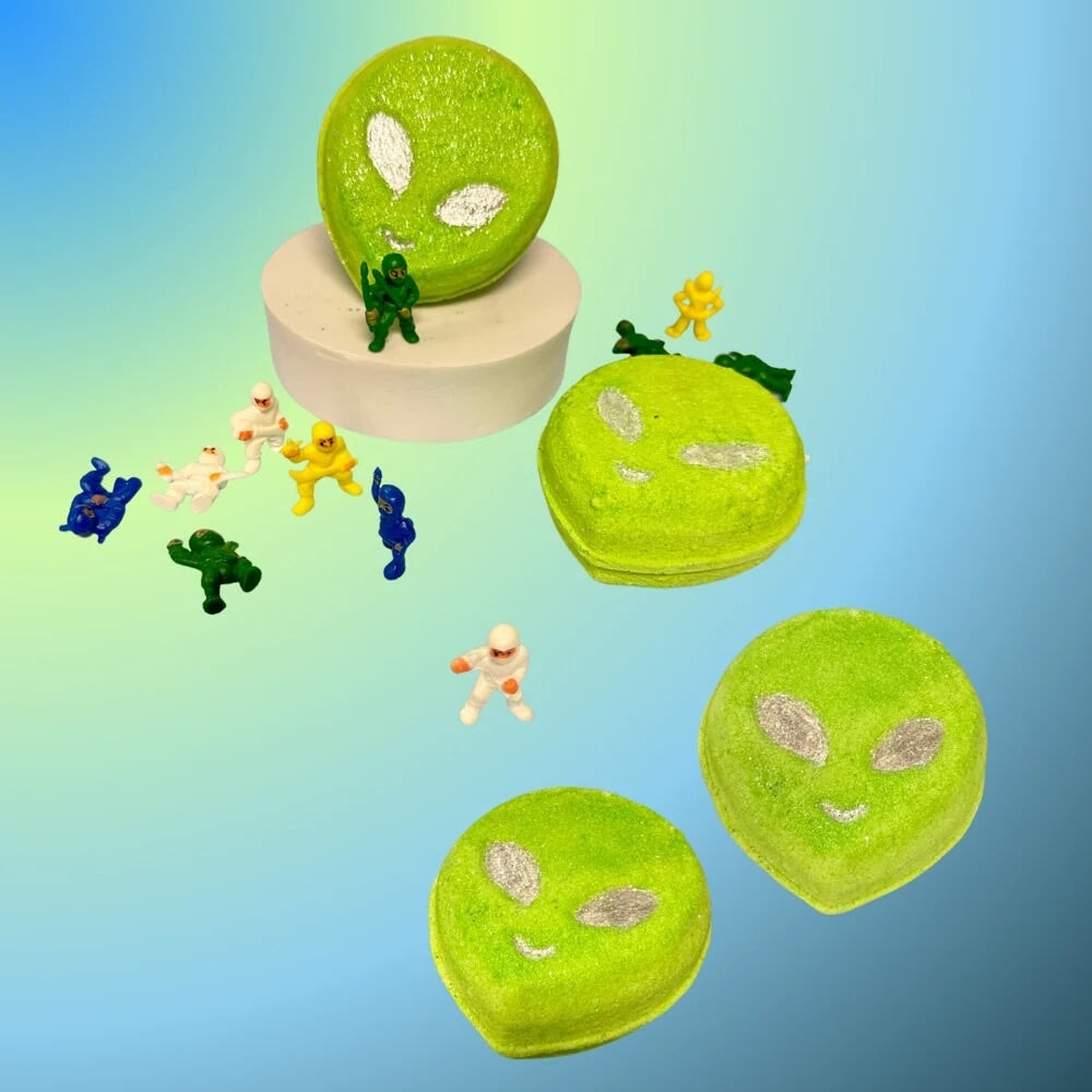 Bombe de bain surprise alien La Fabrik Mlle et Coco Halloween