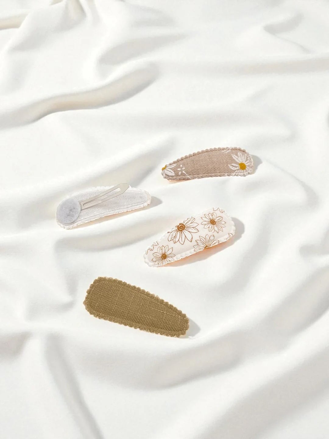 Ensemble de barrette en tissus floral produit québécois Mlle et Coco