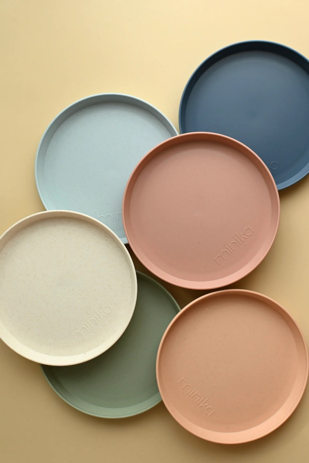 Assiette en paille de blé biodégradable et écologique Minika Mlle et Coco