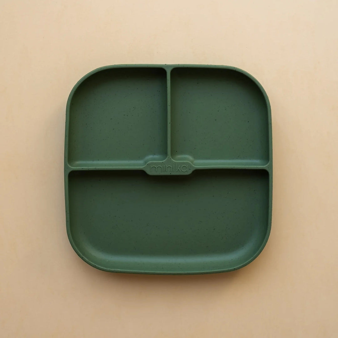 Minika assiette divisée en silicone avec succion Mlle et Coco