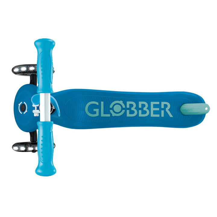 Trottinette à 3 roues phosphorescente avec lumières bleu Globber Mlle et Coco