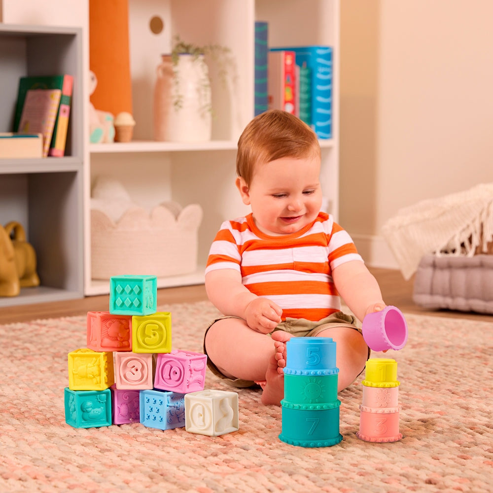 Jouet ensemble de gobelets et cubes empilables B. Baby Mlle et Coco