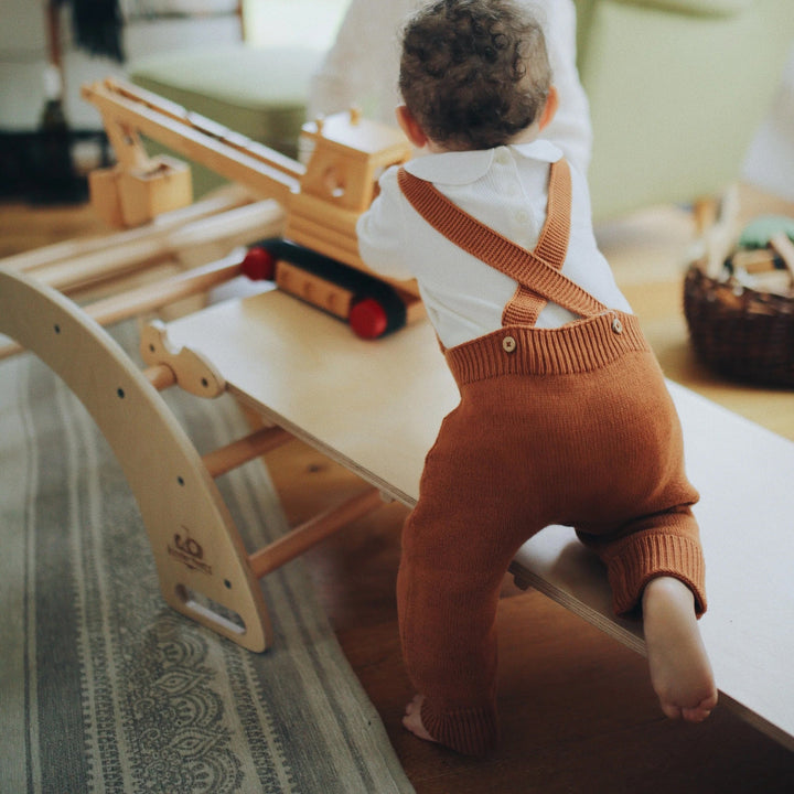 Gymnase Pikler Rampe et toboggan en bois Kinderfeets Mlle et Coco