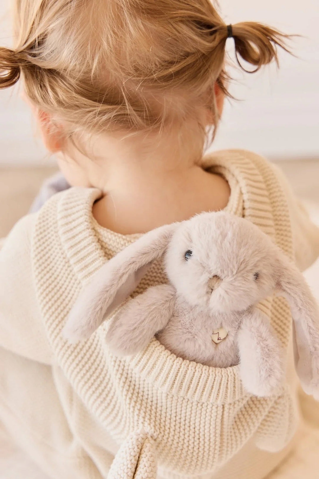 petite Pénélope beige Snuggle Bunnies Mlle et Coco peluche