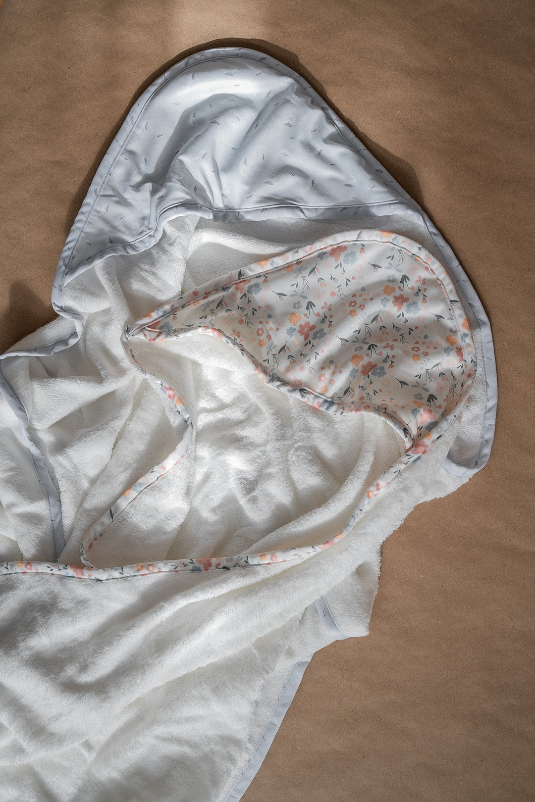serviettes capuchon Keababies floral accessoire bain Mlle et Coco