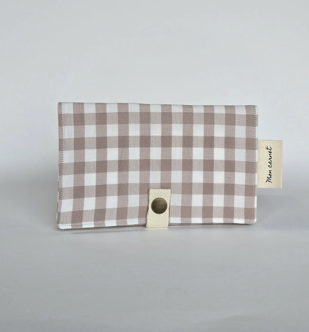 Carnet de santé/passeport - Plusieurs motifs et couleurs - Sauge &amp; co par Sauge &amp; co vendu par MlleetCoco.com