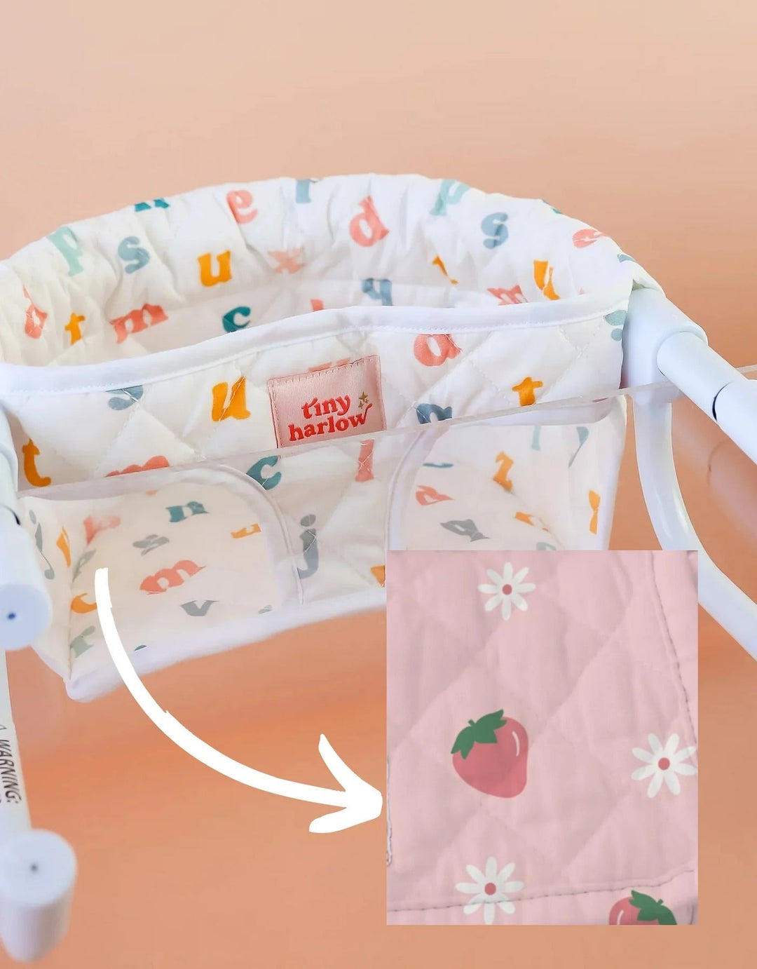 Chaise haute de table pour poupée Tiny Harlow Pique-nique aux fraises