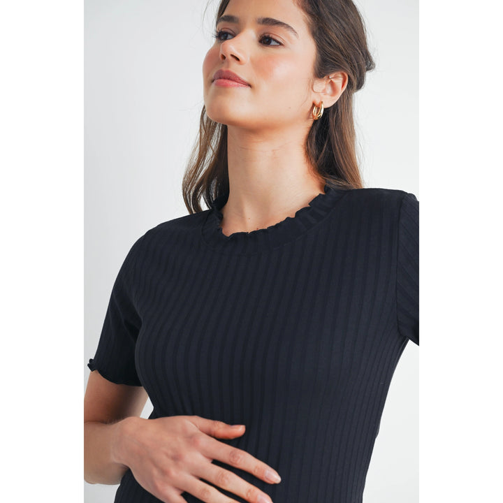 Chandail côtelé avec un col laitue, une touche féminine pour tout les jours d&