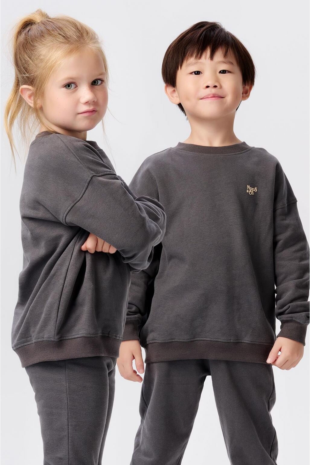 chandail pull gris Noppies enfant Mlle et Coco
