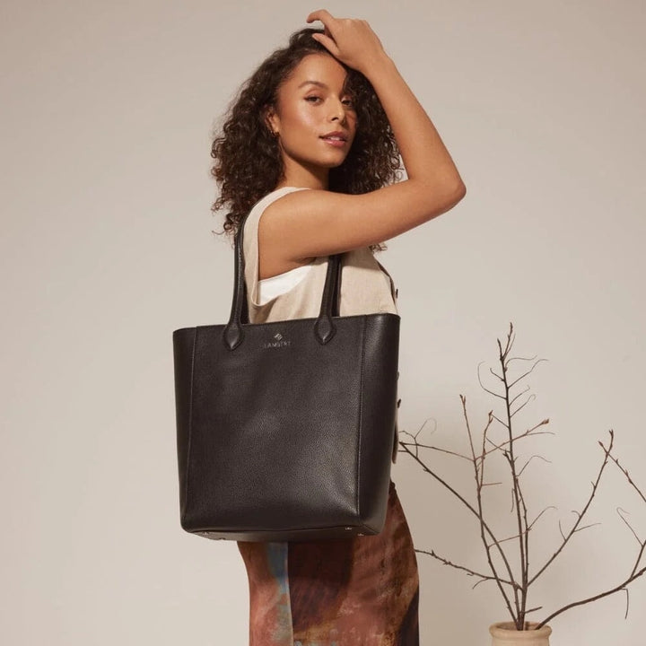 sac fourre-tout noir Claire Lambert compagnie québécoise accessoire