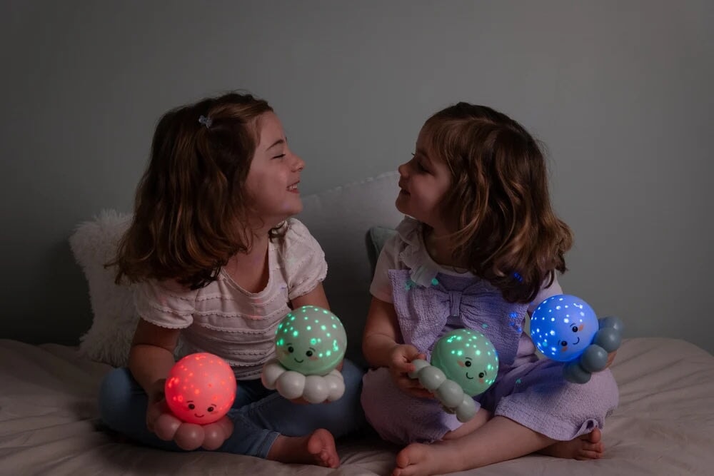 Veilleuse twinkles to go Octo vert pastel Cloud B Mlle et Coco