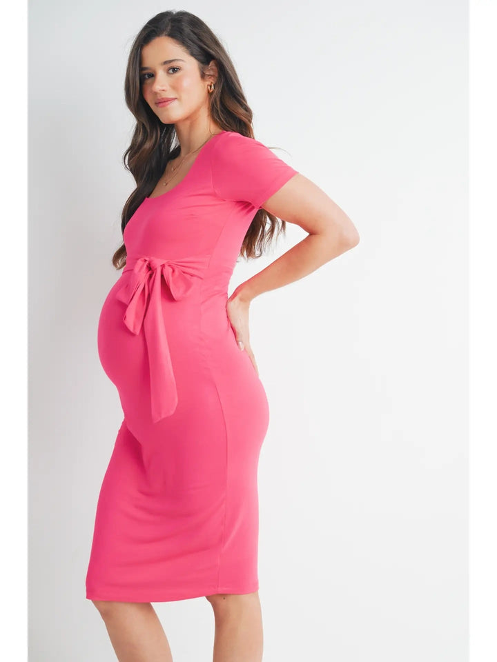 Robe de maternité mi-longue à encolure carrée avec ceinture corail Hello Miz Mlle et Coco