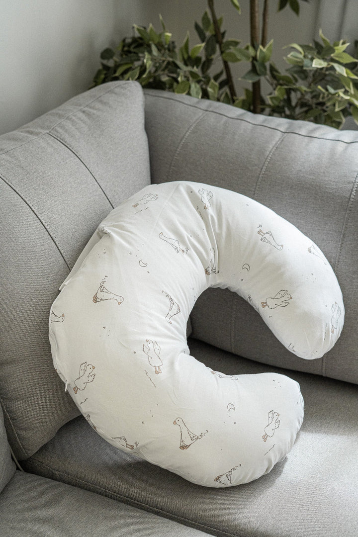 coussin allaitement petites oies accessoire bébé Perlimpinpin compagnie québécoise