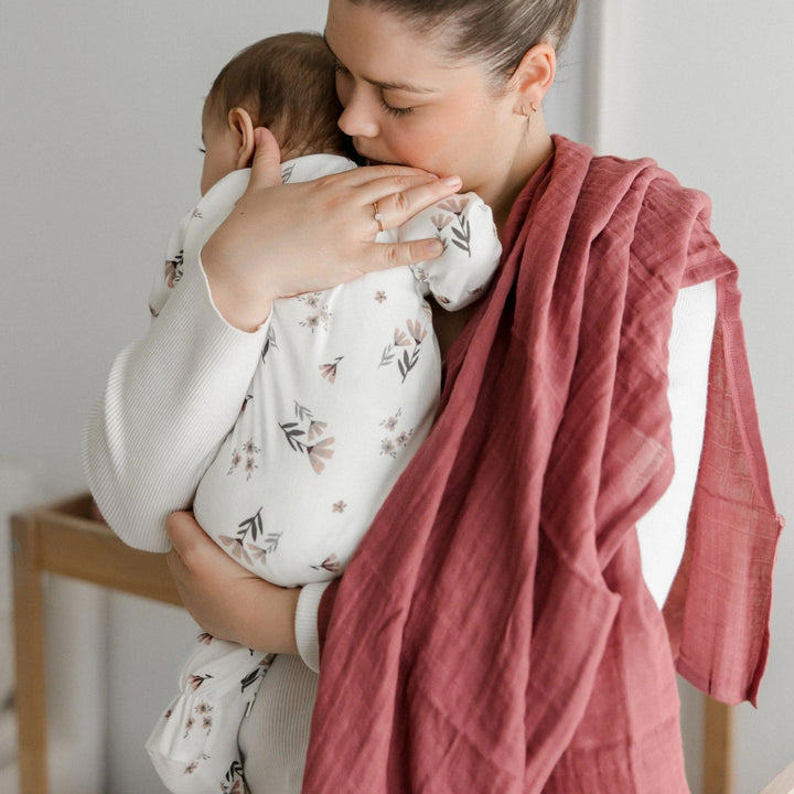 Couverture mousseline coton framboise Perlimpinpin Mlle et Coco
