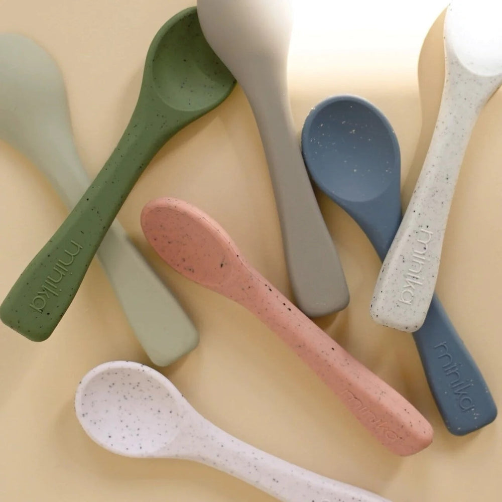 Minika cuillère en silicone pour enfant compagnie québécoise