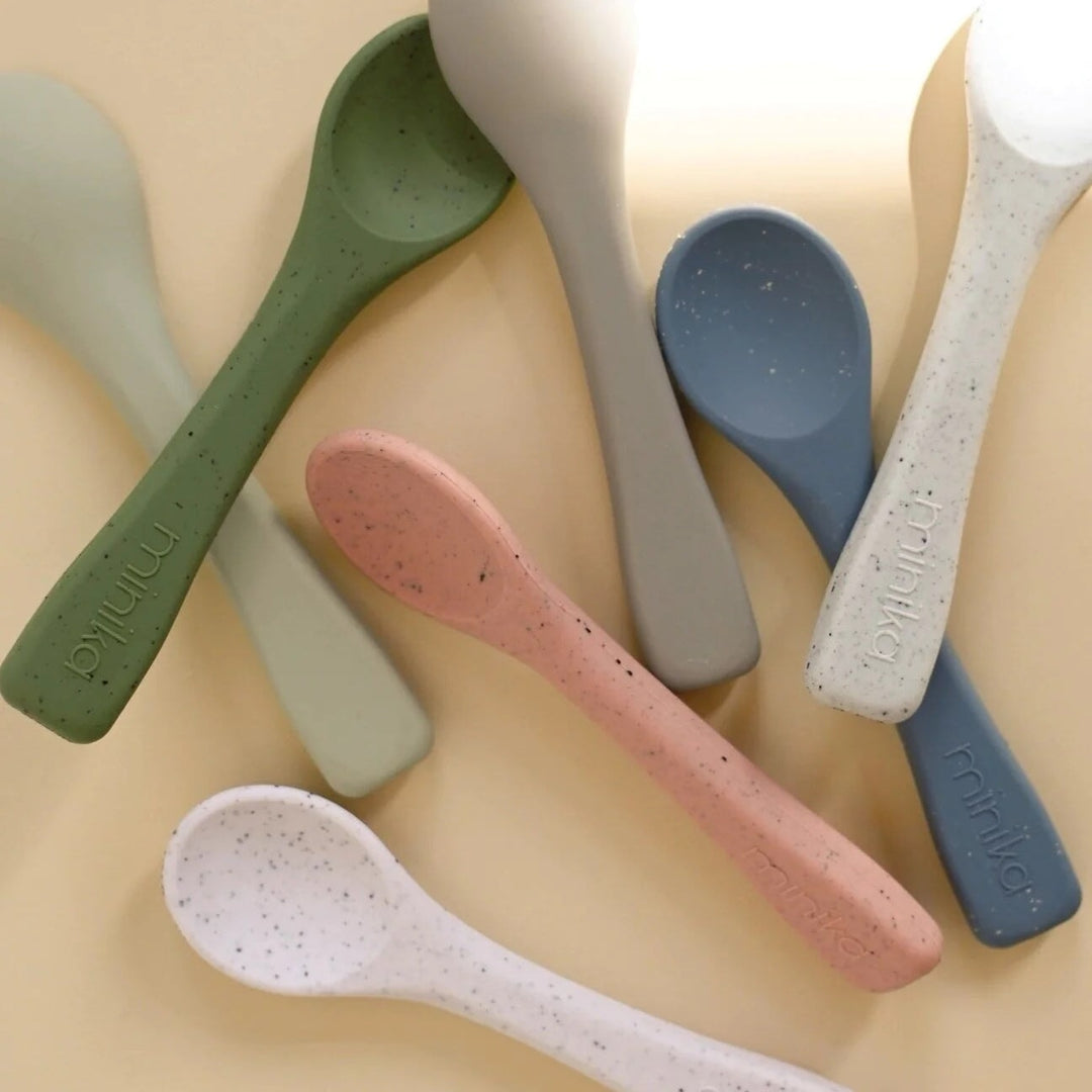 Minika cuillère en silicone pour enfant compagnie québécoise