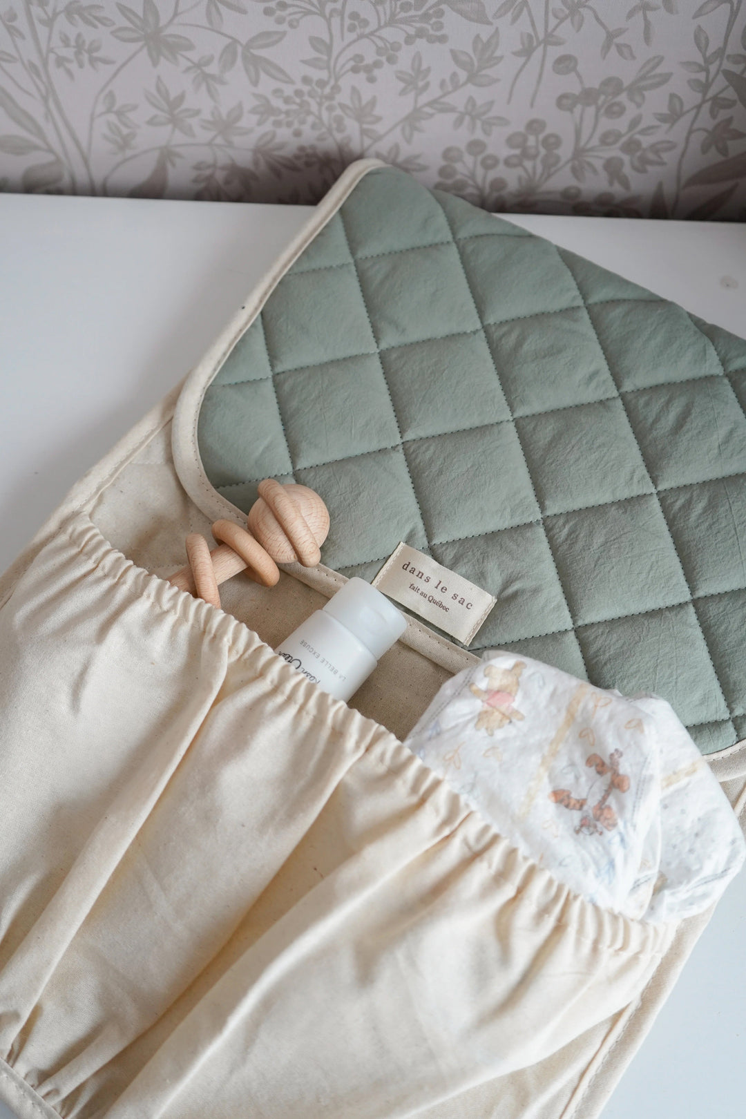 Tapis de change matelassé menthe Dans le sac Mlle et Coco