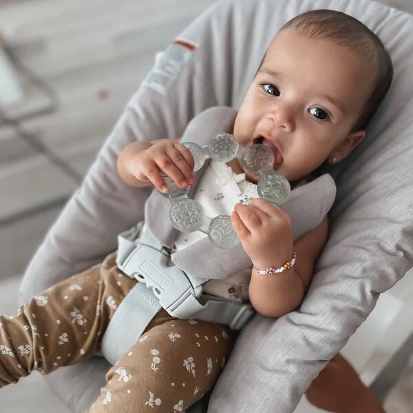 anneau dentition rafraîchissant noüka accessoire bébé dent enfant