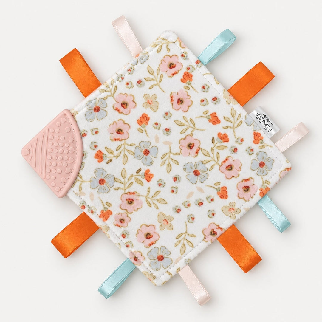 Jouet d'éveil et dentition Doudou craquante Floraison corail Mlle et Coco