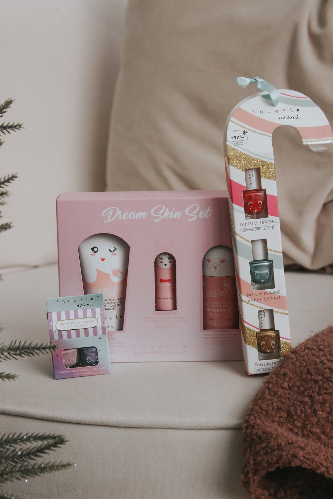 Coffret Dream Skin Hydratation Rose Inuwet vegan Mlle et Coco