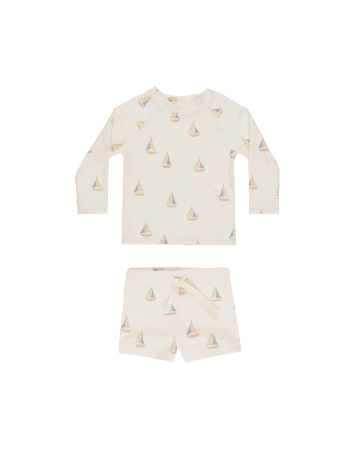 Ensemble maillot deux pièces ivoire motif voiliers Rylee + Cru Mlle et Coco