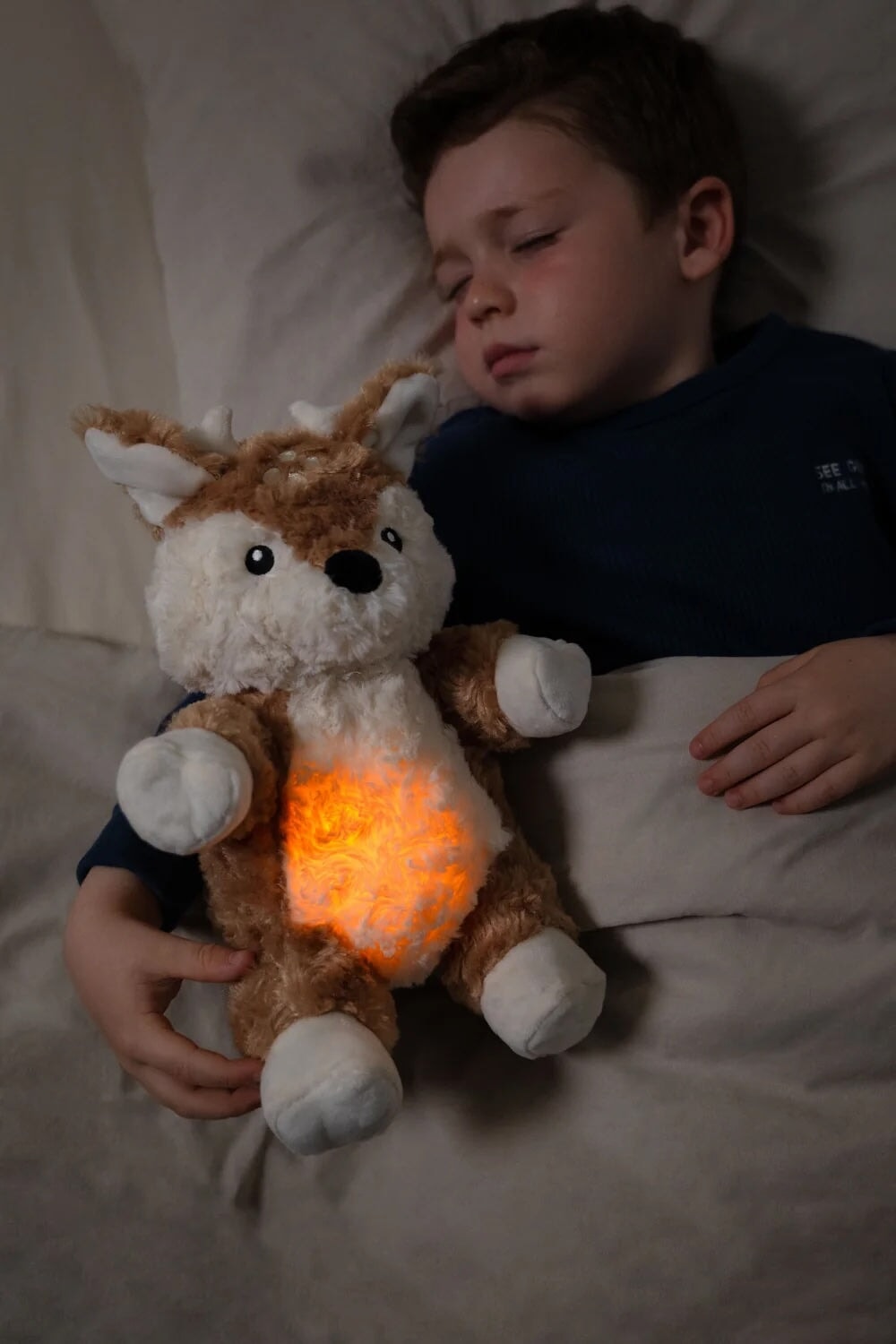 Peluche musicale et lumineuse Lovelight Finley faon Cloud B Mlle et Coco