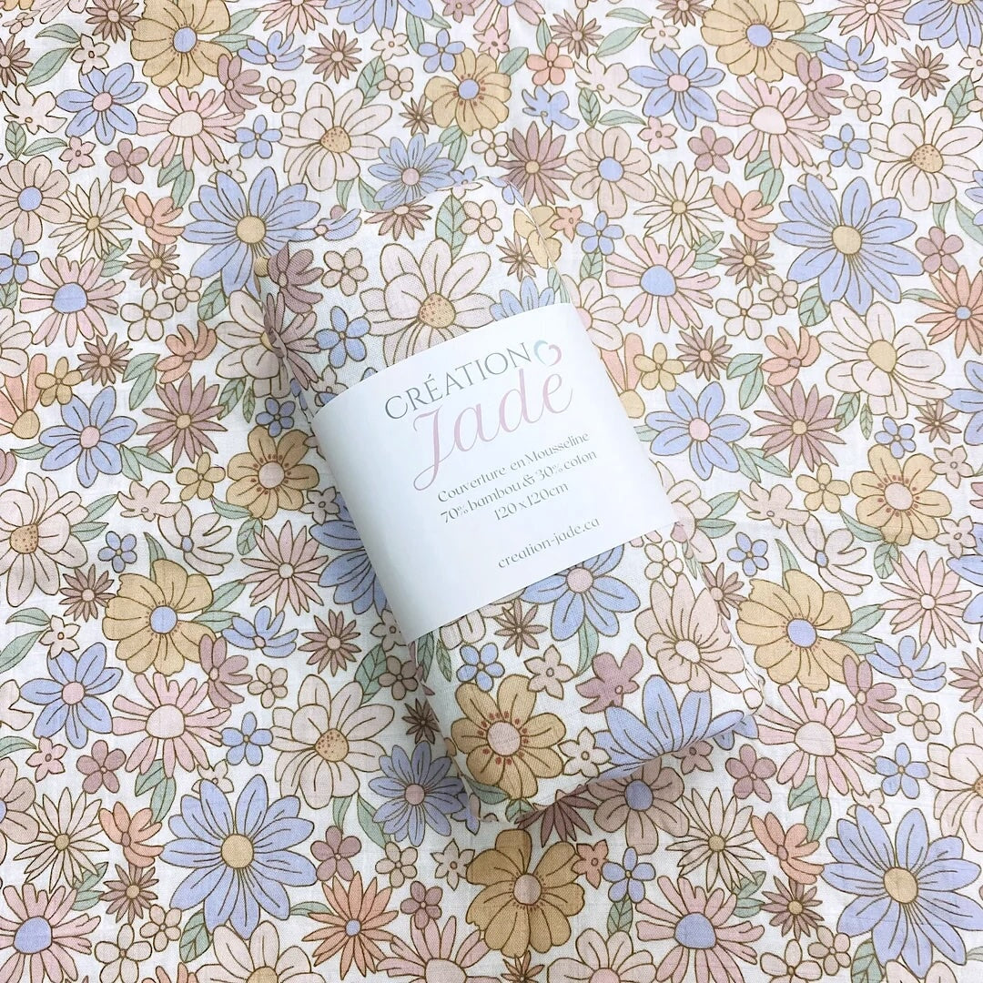 couverture mousseline fleurs rétro lilasCréation Jade Mlle et Coco