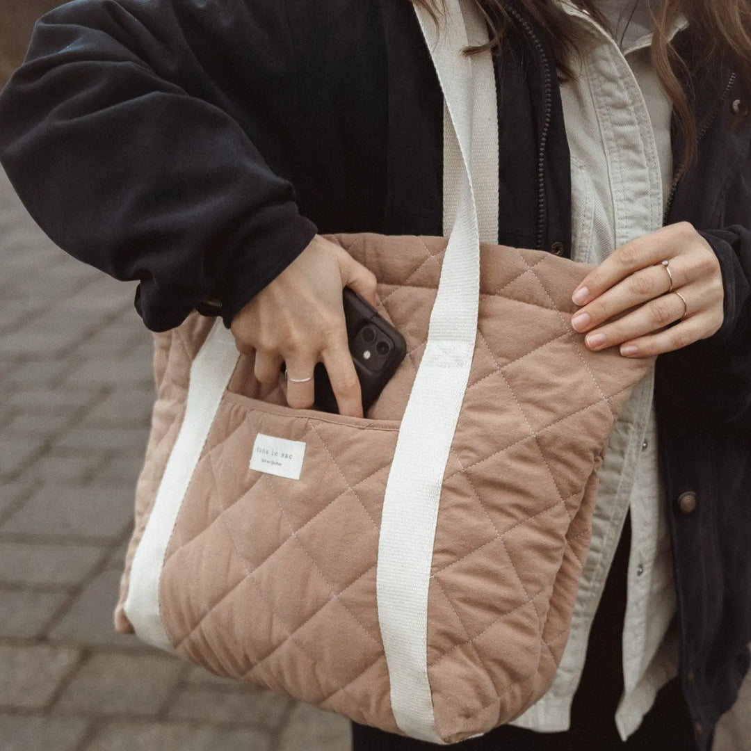 Sac fourre-tout, pratique et polyvalent de la compagnie Dans le Sac