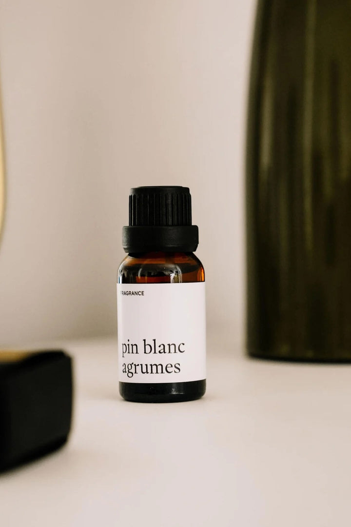 fragrance pin blanc agrume Marée Chandelle Mlle et Coco