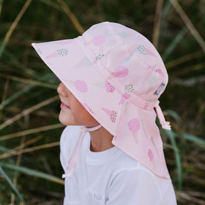 chapeau aventure rose crème glacé Jan et Jul