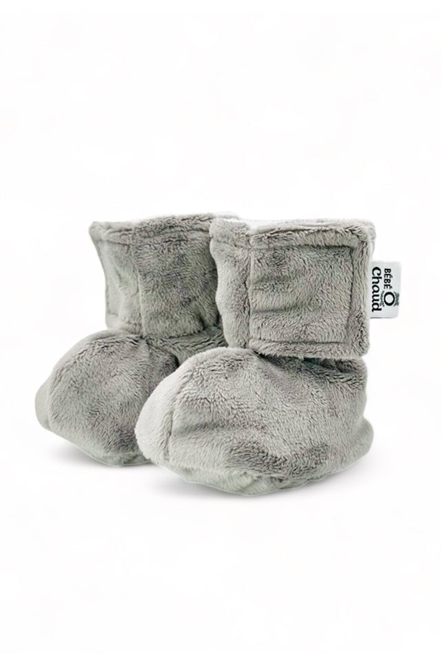 pantoufles gris pâles accessoire bébé compagnie québécoise tout-petit
