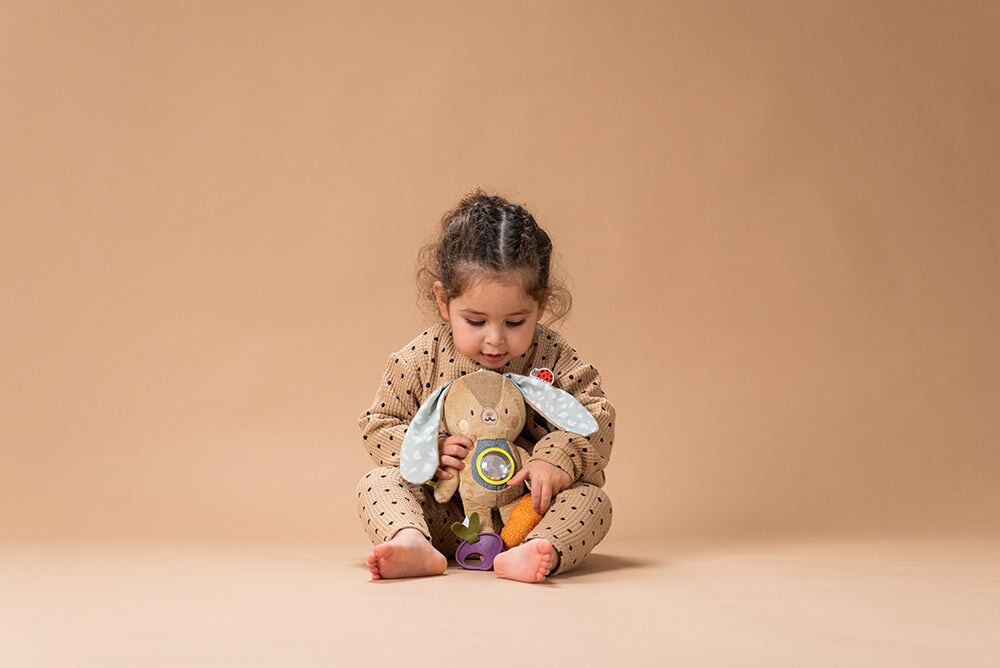 lapin interactif jenny éveil sensoriel jouet bébé activité