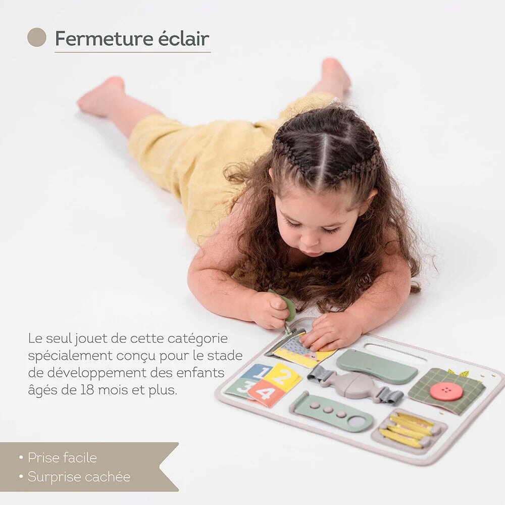 planche éveil Taf Toys jeu apprentissage bébé Mlle et Coco