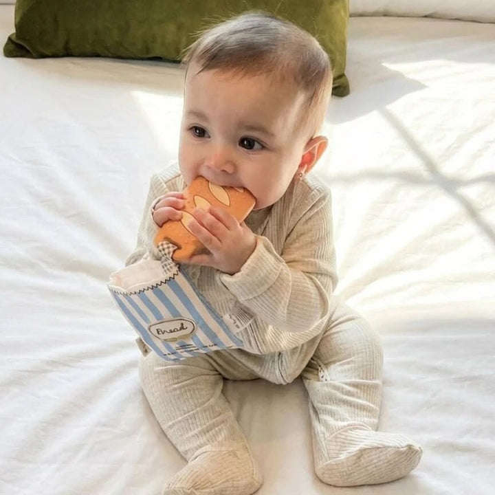 Jouet de dentition Teensy crinkle baguette Itzy Ritzy Mlle et Coco