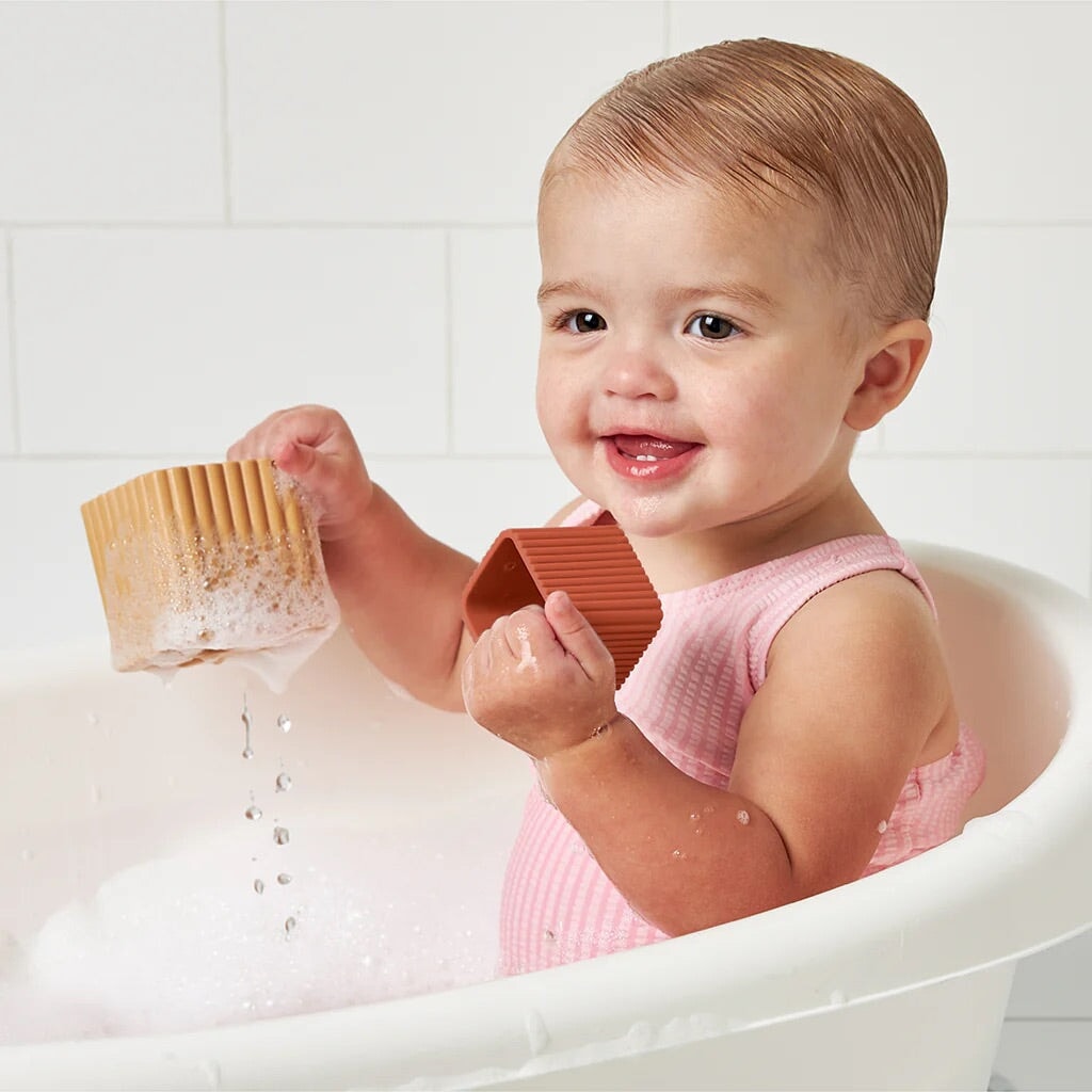 Jeu de bain - Gobelets d’empilage et d’emboîtement - Itzy Ritzy Jouet/jeux Itzy Ritzy 