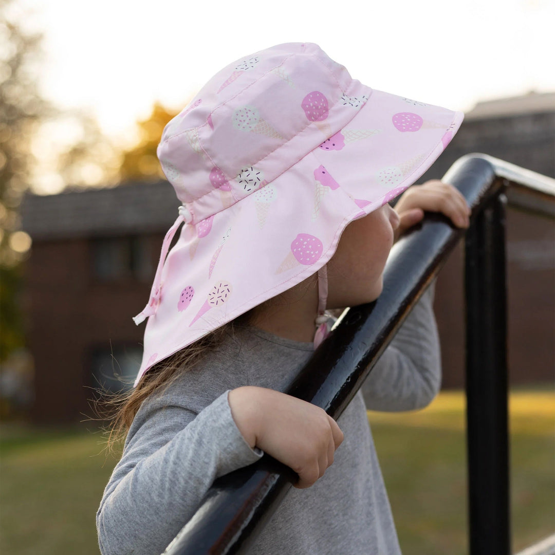 chapeau aventure rose crème glacé Jan et Jul