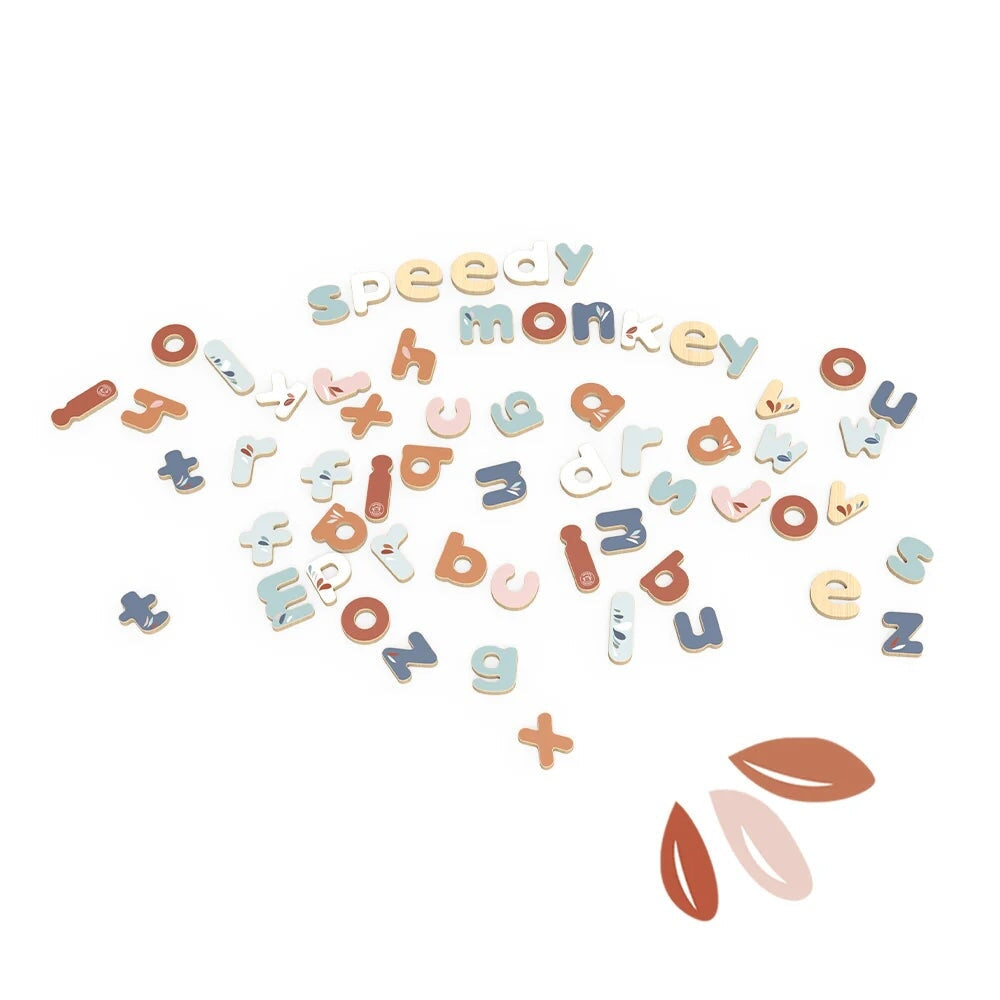 Ensemble de lettres en bois magnétiques Speedy Monkey Mlle et Coco
