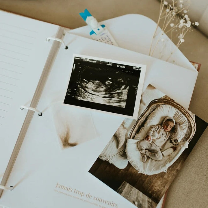 livre grossesse bebe rose scintillant Le petit tableau noir.