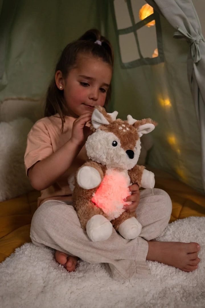 Peluche musicale et lumineuse Lovelight Finley faon Cloud B Mlle et Coco