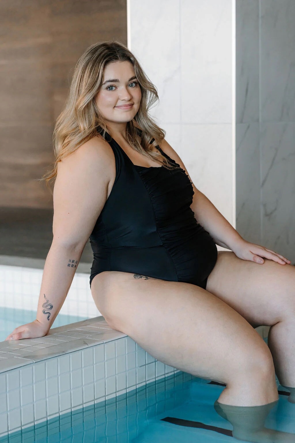 maillot de bain noir Rose maternité maman femme compagnie québécoise