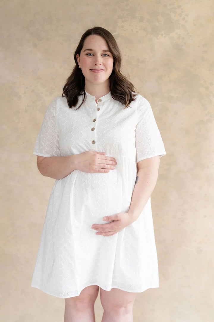 Robe rose maternité allaitement broderie blanche compagnie québécoise Bianca
