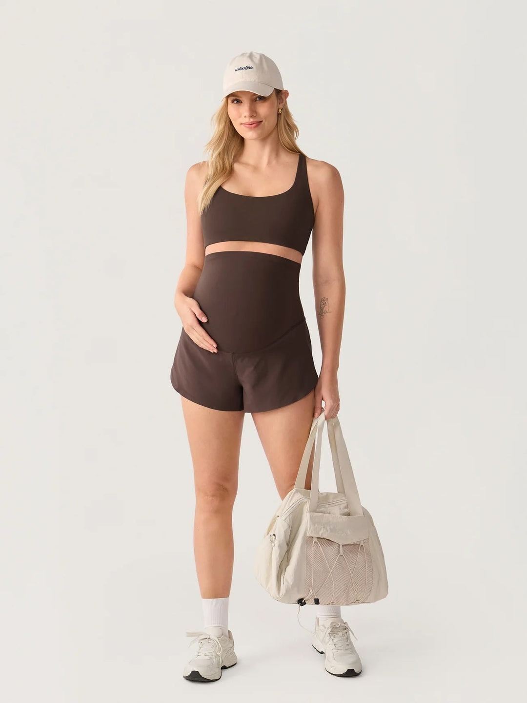Short dauphin de maternité Bloomove - avec poches intérieures clay brown Momanda Mlle et Coco