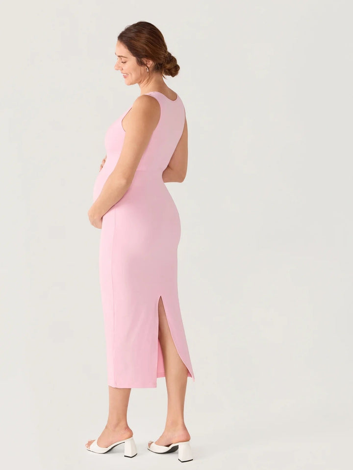 Robe longue de maternité et allaitement croisée cachée Babycon rose doux Momanda Mlle et Coco