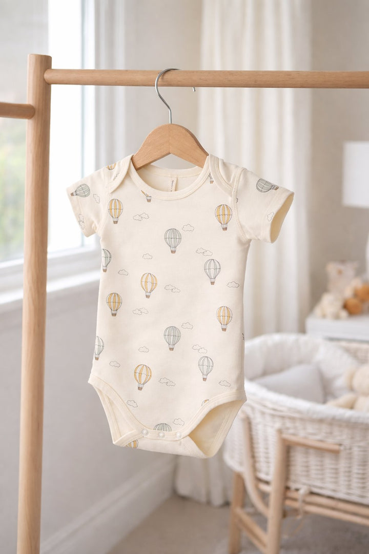 Diaper Cover - Beige and hot air balloons - Quincy Mae