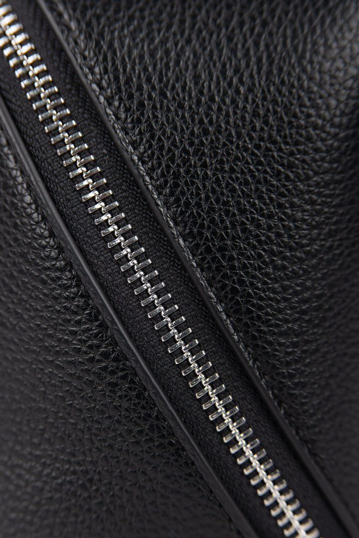 trousse maquillage Lambert Jolie noir cuir vegan compagnie québécoise