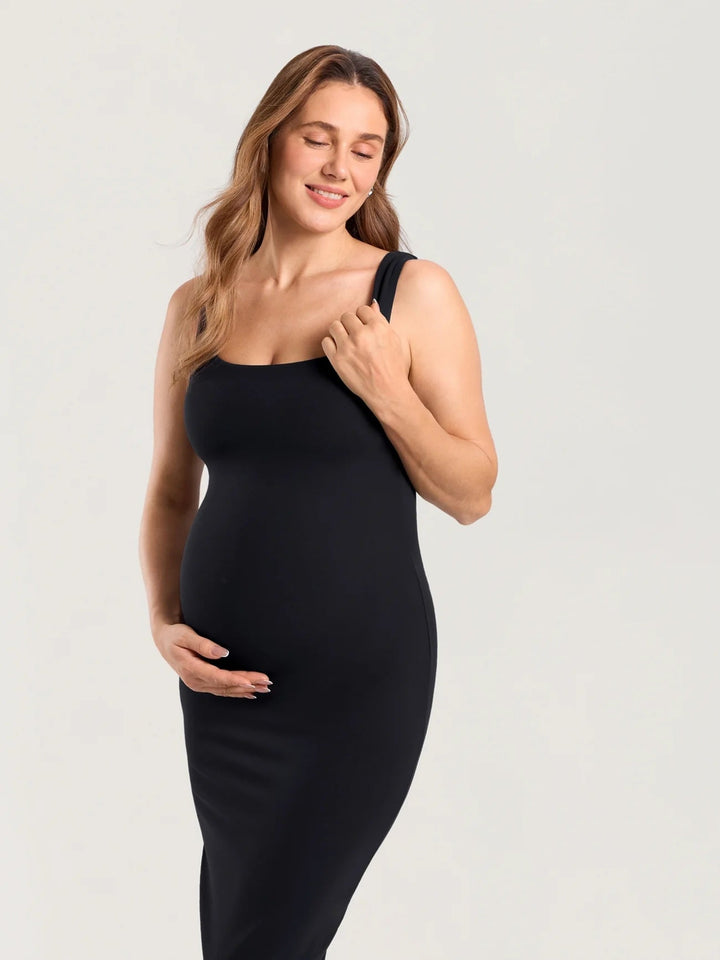 Robe midi de maternité moulante Natrelax  Fente au dos noir Momanda Mlle et Coco