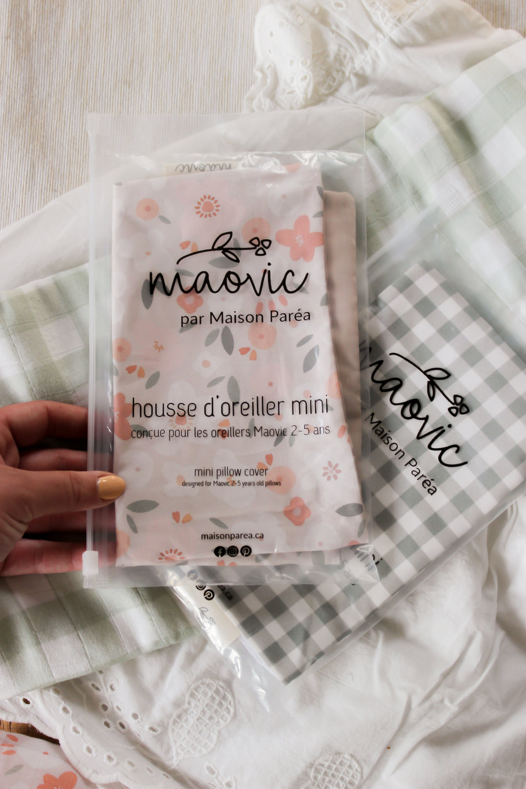 housse oreiller délicatesse floral blush Maovic Mlle et Coco