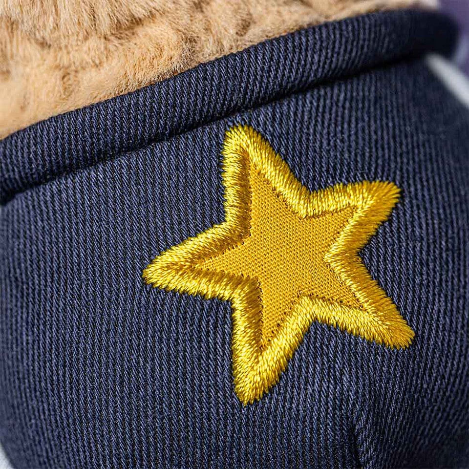 Peluche cacahuète tenue étudiant étoile Jellycat Mlle et Coco