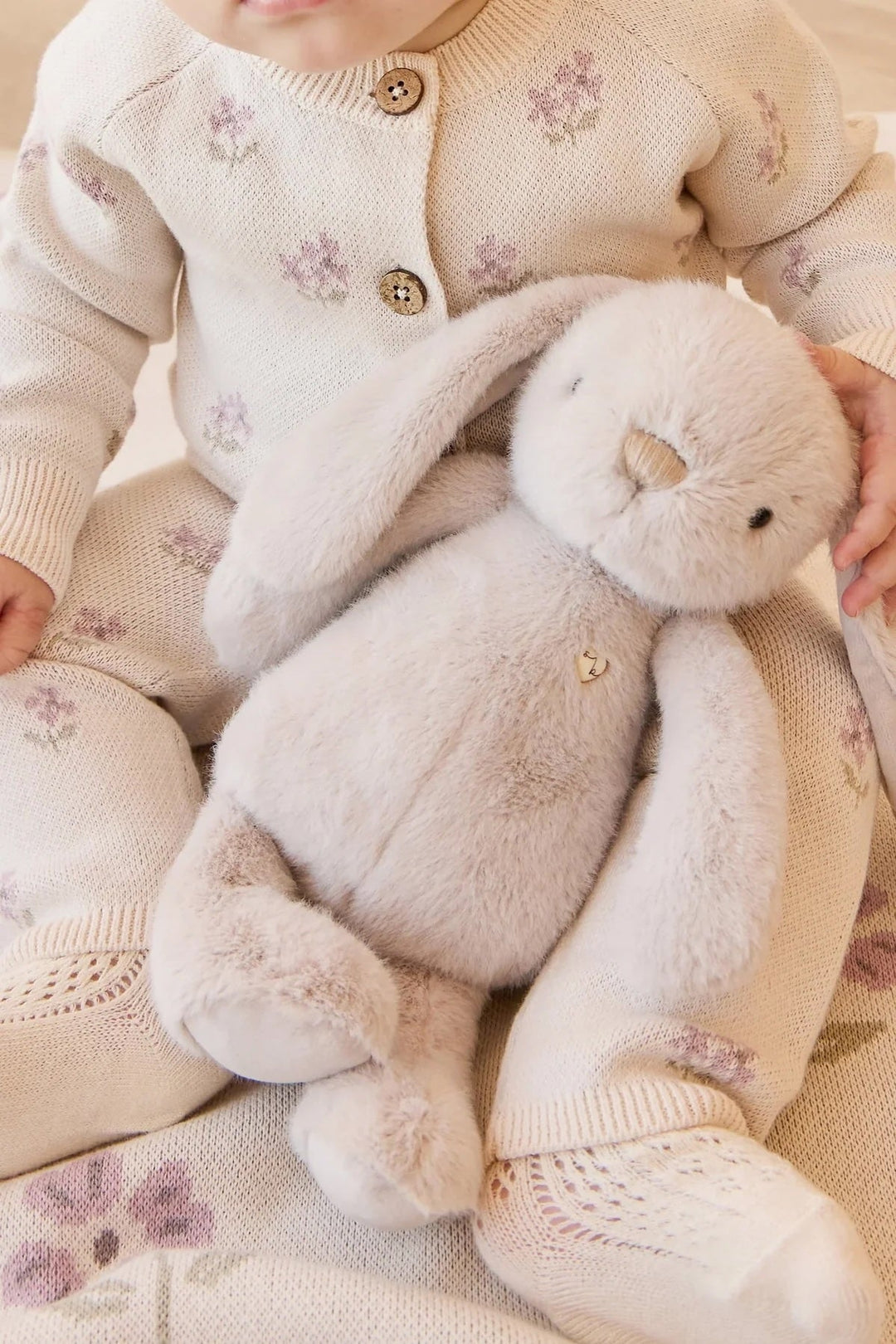 Peluche Snuggle Bunnies Pénélope beige Mlle et Coco Lapin